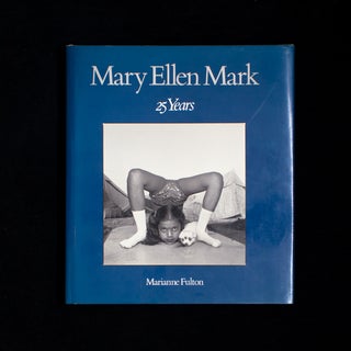 Item #6525 Mary Ellen Mark. Mary Ellen Mark, Marianne Fulton, text